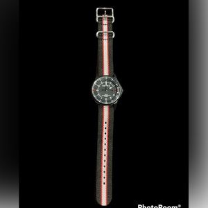 Dakota watch water resistant quartz 3atm no batteries